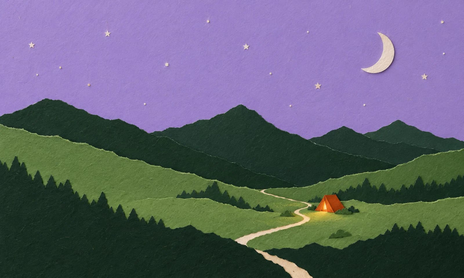 Une petite tente éclairée de l’intérieur borde un sentier entre des montagnes sombres, sous un ciel étoilé.